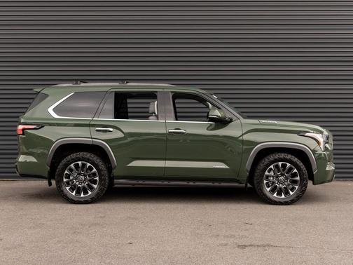 2023 Toyota Sequoia Limited