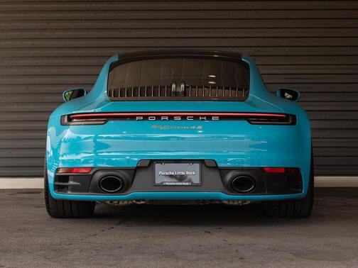 Miami Blue 2020 Porsche 911 Carrera 4S