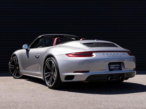2017 Porsche 911 Carrera S