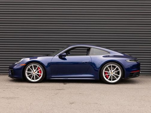 2024 Porsche 911 Carrera GTS