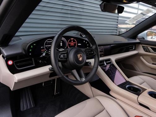 2025 Porsche Taycan Base