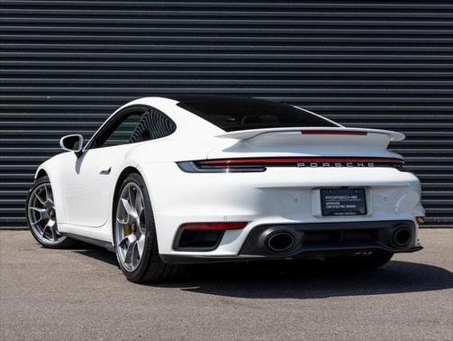2022 Porsche 911 Turbo S