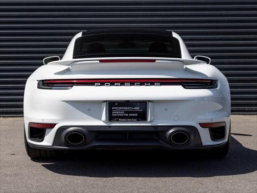 2022 Porsche 911 Turbo S
