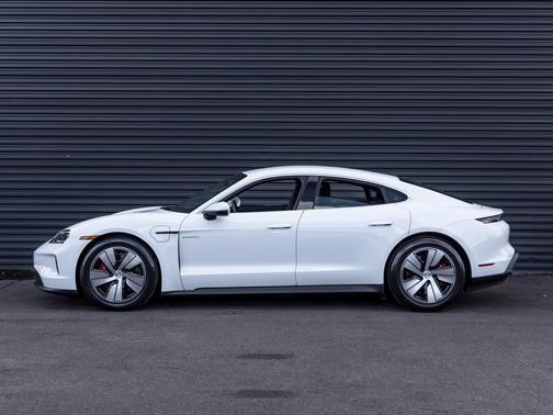 2025 Porsche Taycan 4S
