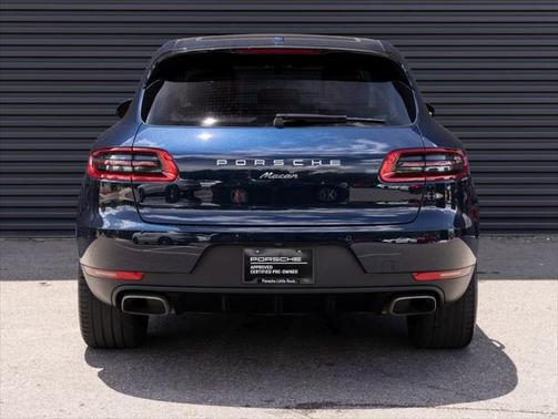 2018 Porsche Macan Base