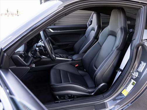 2022 Porsche 911 Turbo S