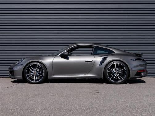 2022 Porsche 911 Turbo S