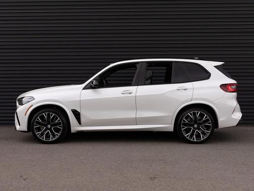 2022 BMW X5 M Base