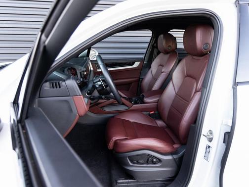 2024 Porsche Cayenne Cayenne