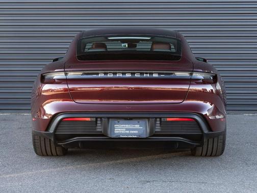 2023 Porsche Taycan Base