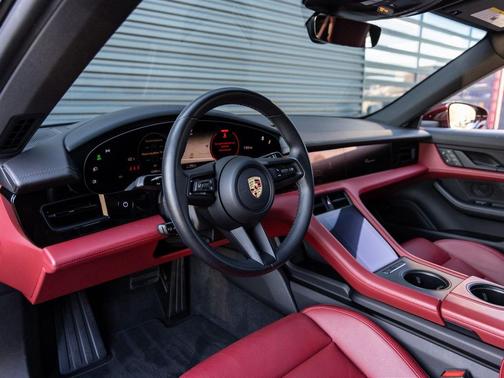 2023 Porsche Taycan Base