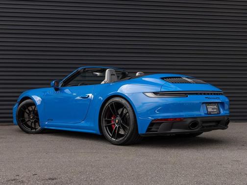 2023 Porsche 911 Carrera GTS