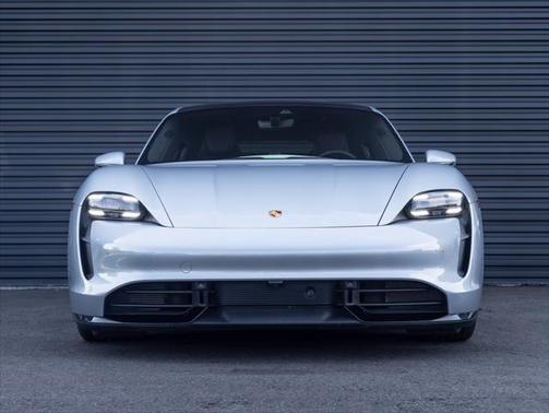 2020 Porsche Taycan Turbo
