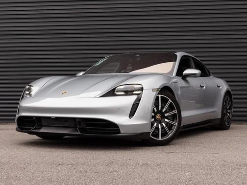 2020 Porsche Taycan Turbo