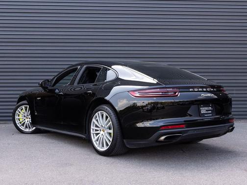 Black 2018 Porsche Panamera 4