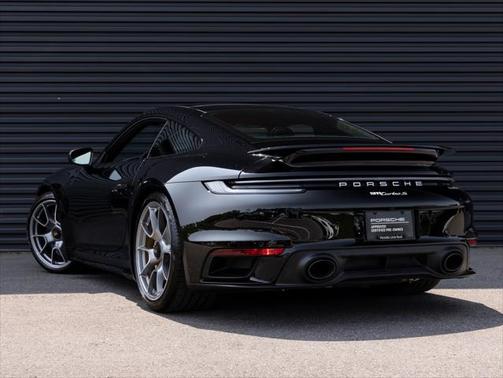 2022 Porsche 911 Turbo S