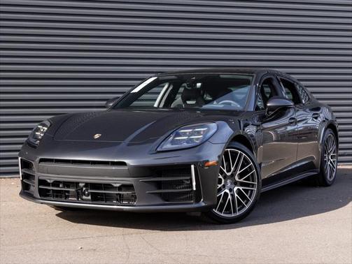 2024 Porsche Panamera Base