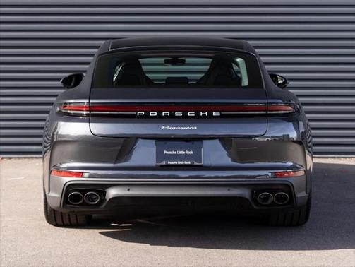 2024 Porsche Panamera Base