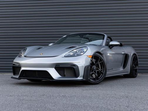 2025 Porsche 718 Spyder RS