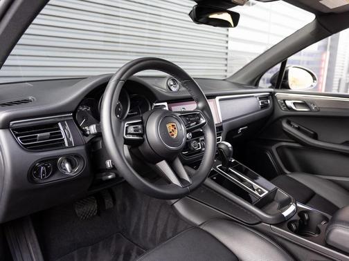 2023 Porsche Macan Macan GTS