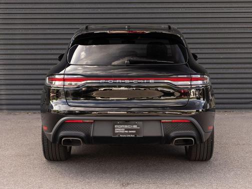 2025 Porsche Macan Macan