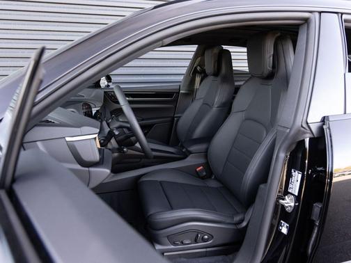 Black 2026 Porsche Macan Macan Electric 4