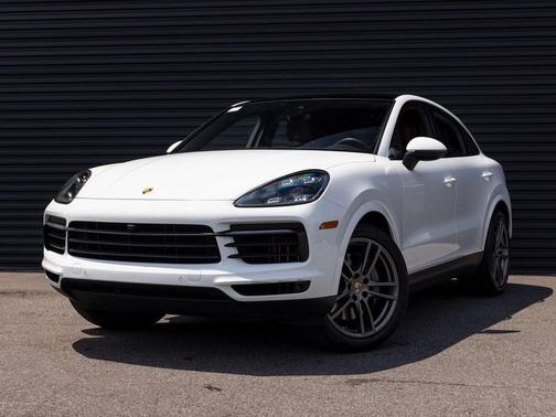 2022 Porsche Cayenne S