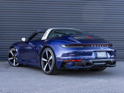 2024 Porsche 911 Targa 4S
