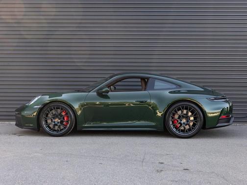 2026 Porsche 911 Carrera GTS