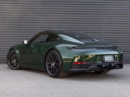 2026 Porsche 911 Carrera GTS