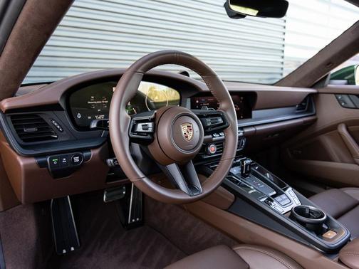 2026 Porsche 911 Carrera GTS