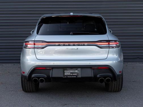 2023 Porsche Macan S