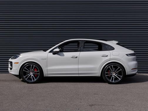 2026 Porsche Cayenne S