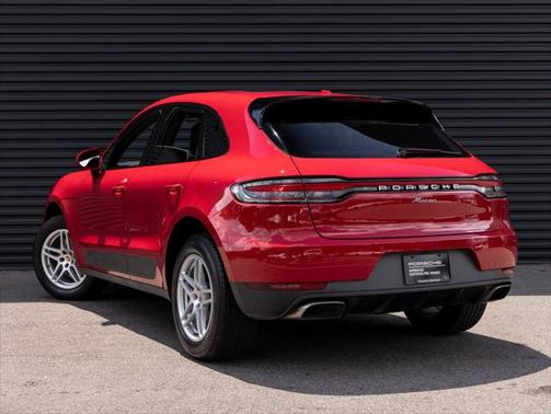 2021 Porsche Macan Base