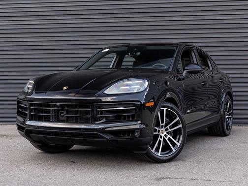 2026 Porsche Cayenne Base