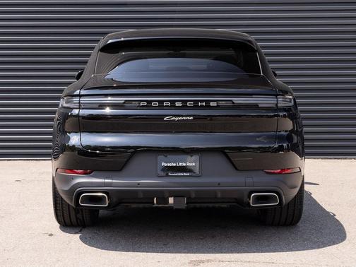 2026 Porsche Cayenne Base