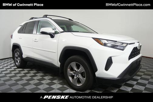 2023 Toyota RAV4 XLE