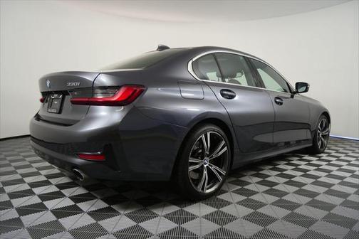 2022 BMW 330 330i