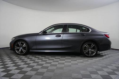 2022 BMW 330 330i