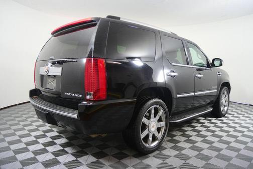 2010 Cadillac Escalade Base