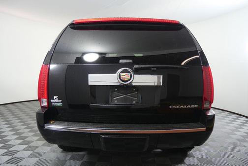 2010 Cadillac Escalade Base