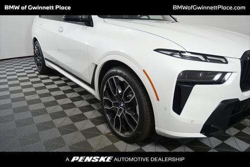 2026 BMW X7 M60i