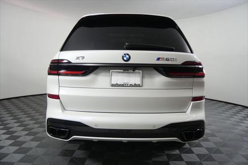 2026 BMW X7 M60i