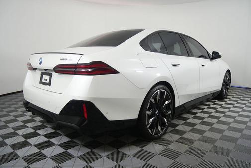 2026 BMW i5 eDrive40