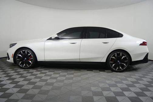 2026 BMW i5 eDrive40