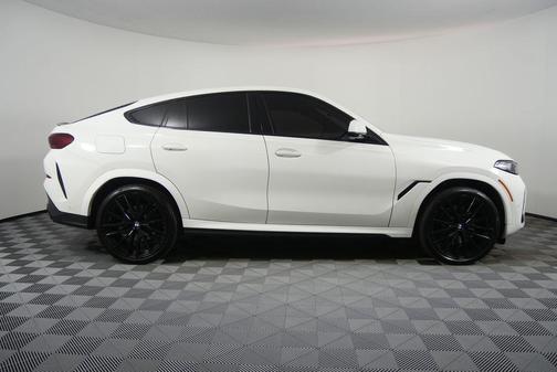 2024 BMW X6 xDrive40i