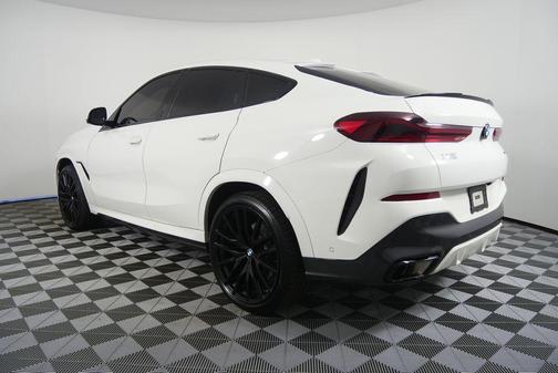 2024 BMW X6 xDrive40i