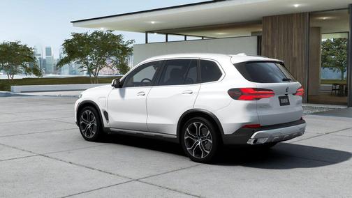 2026 BMW X5 PHEV xDrive50e