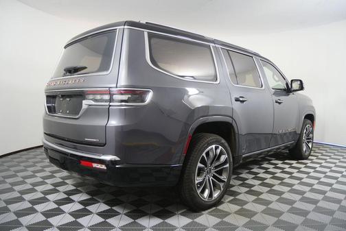 Baltic Gray Metallic Clearcoat 2024 Jeep Grand Wagoneer Series III 4x4