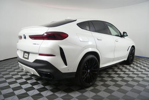 2021 BMW X6 sDrive40i